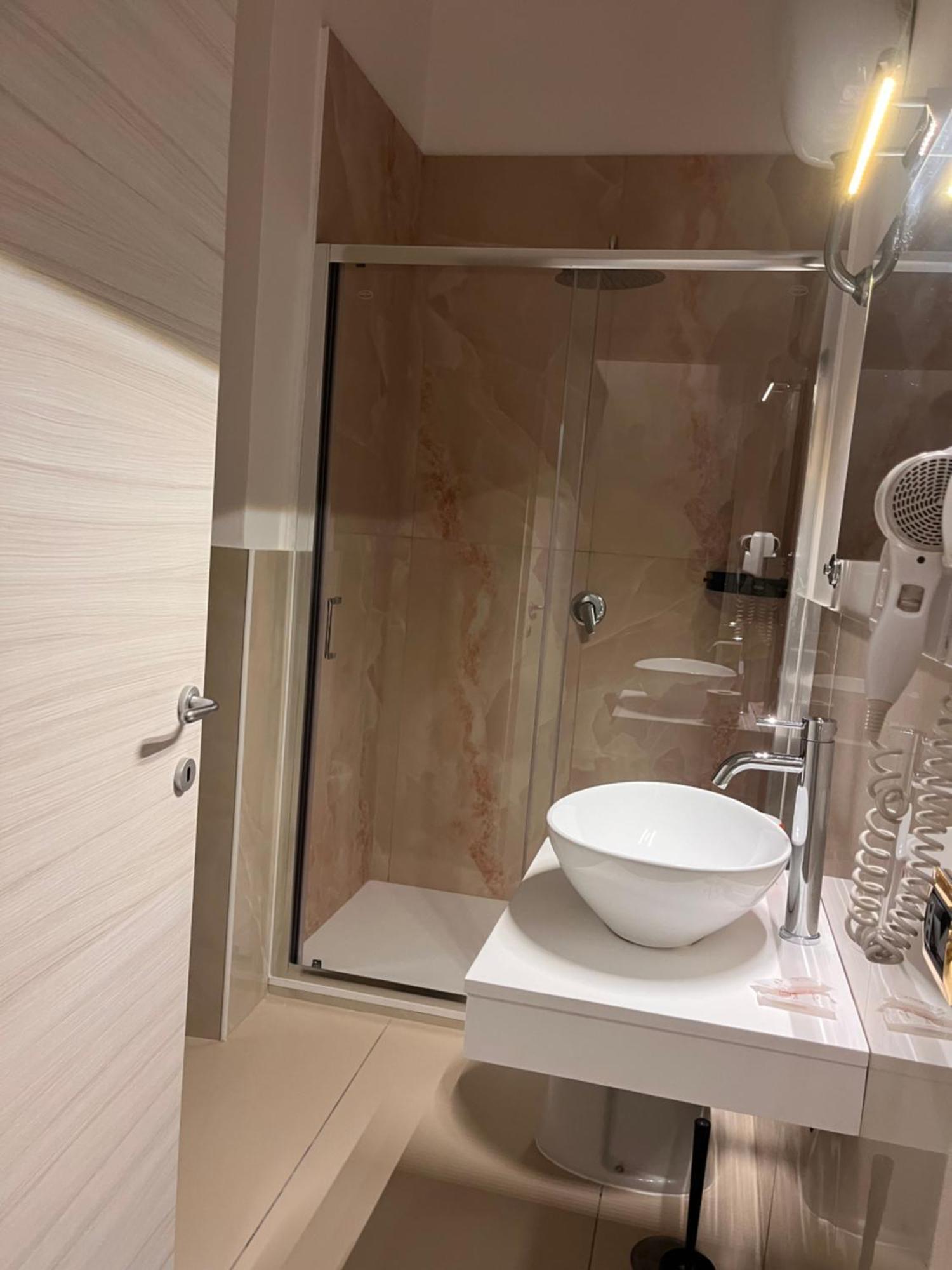 Oceania Hotels Napoli المظهر الخارجي الصورة